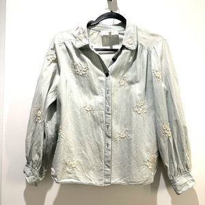 THE GREAT Washed Blue Shirt With White Floral Pattern